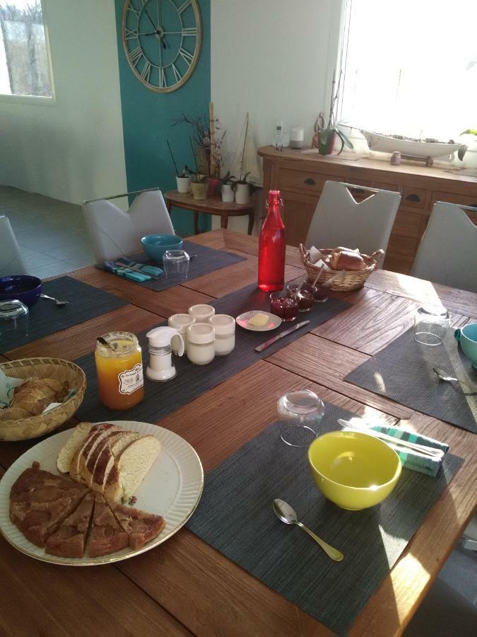 Au Pied Du Lariat Bed & Breakfast Leoville
